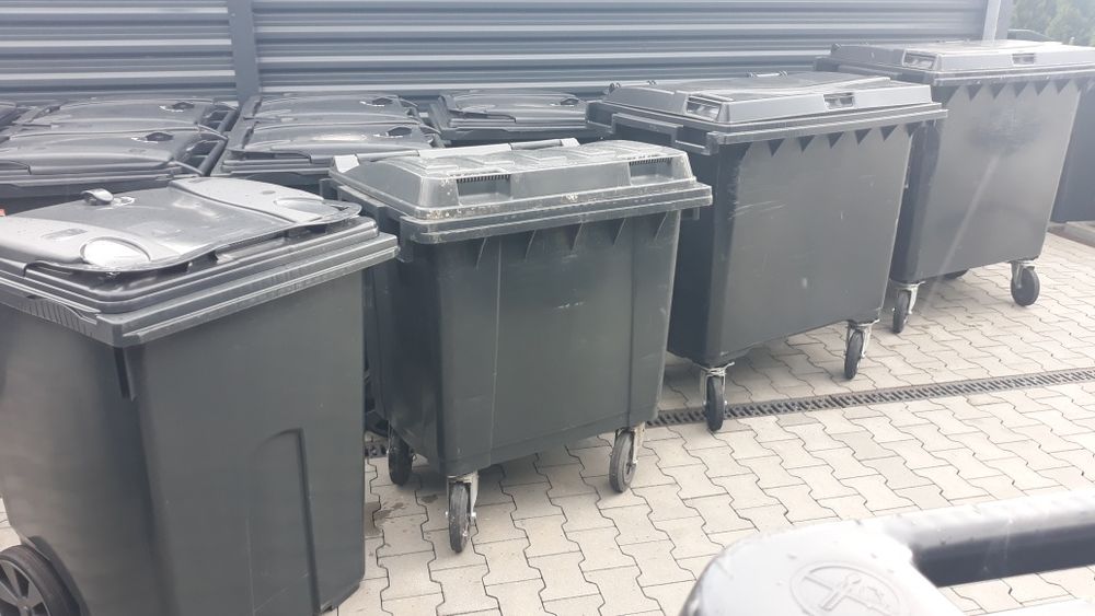 Pojemnik na pasze skrzynia na zboże kontener na  śmieci