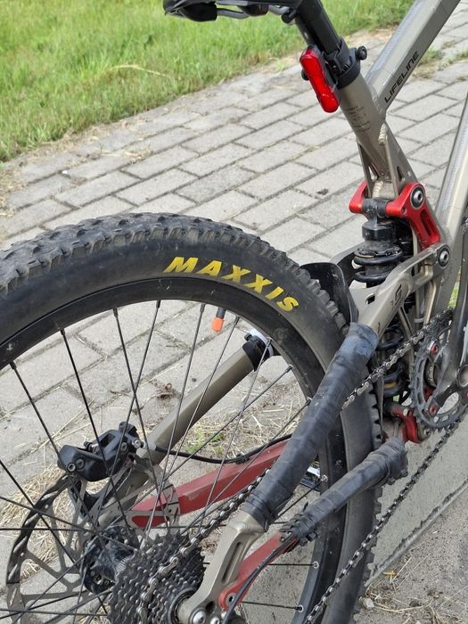 Rower do skakania antidote lifeline 2012