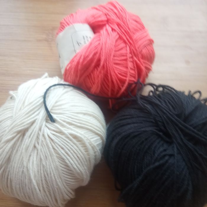 3 motki po 50 g włóczka 100 % bawełna