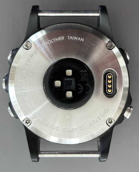 Smartwatch Garmin Fenix 5 PLUS