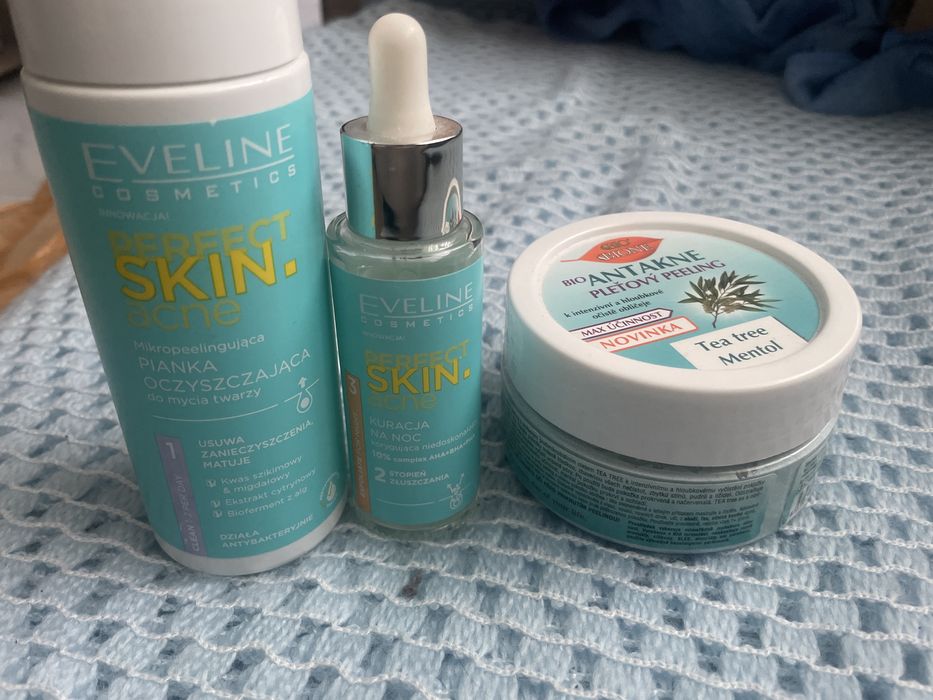 Набір скраб для обличчя і тіла ,пінка очищуюча ,сировотка нічна