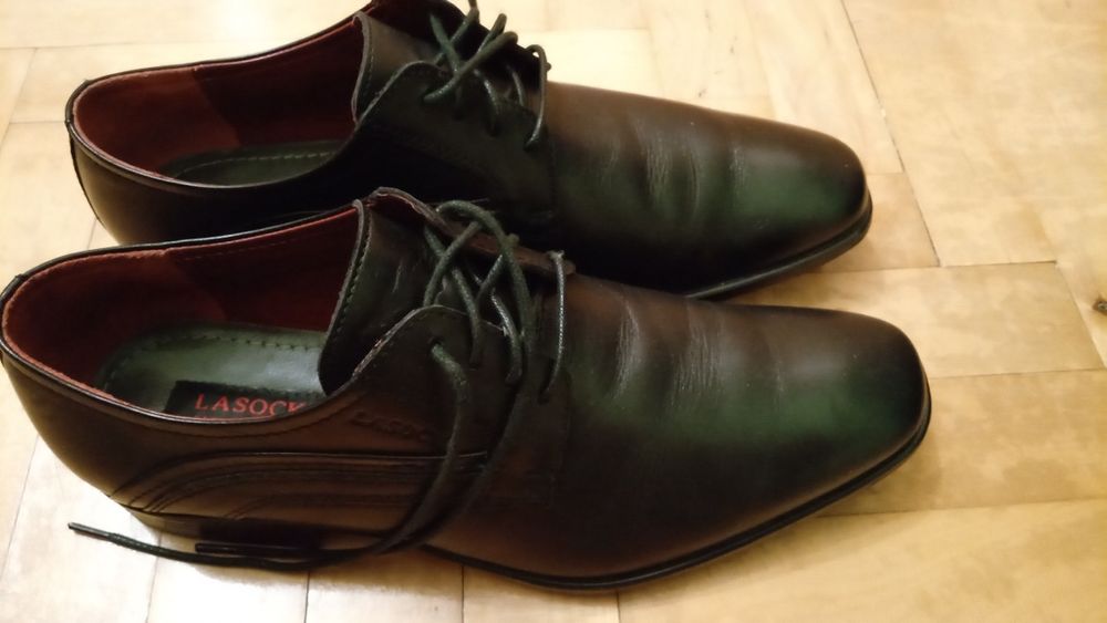 Buty półbuty garniturowe Lasocki 40