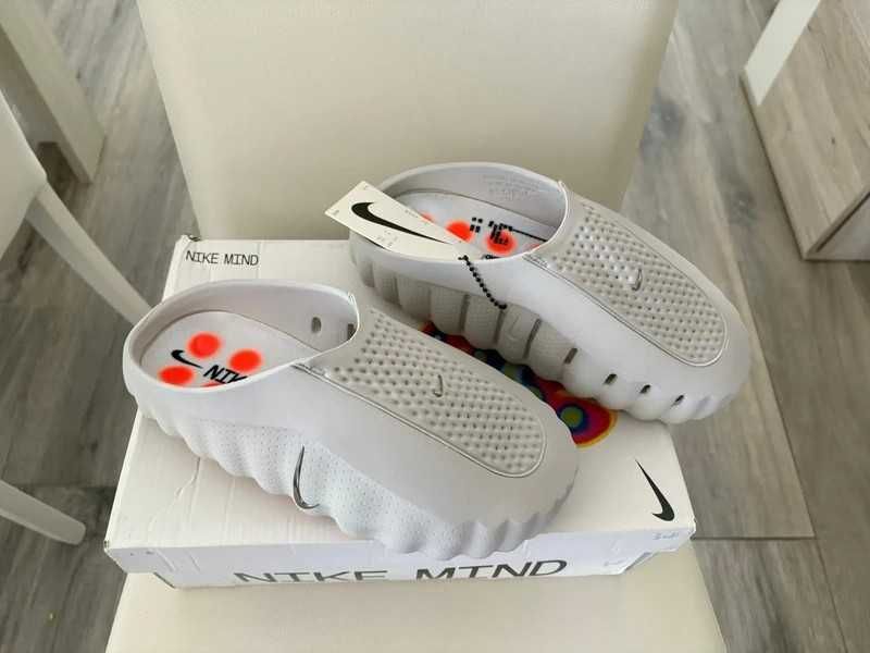 Nike mind 001/White R.43