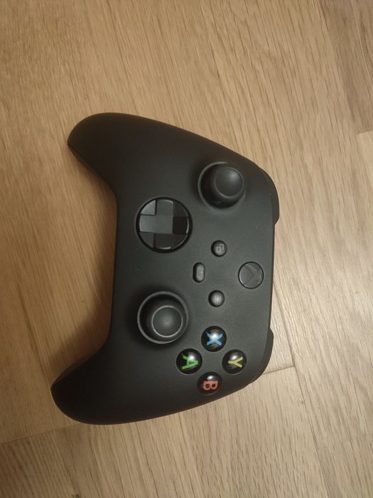 Kontroler Xbox Series X Carbon Black + akumulator