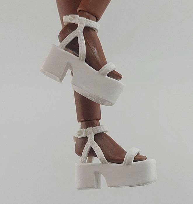 Buty dla lalki Barbie białe płaskie koturna