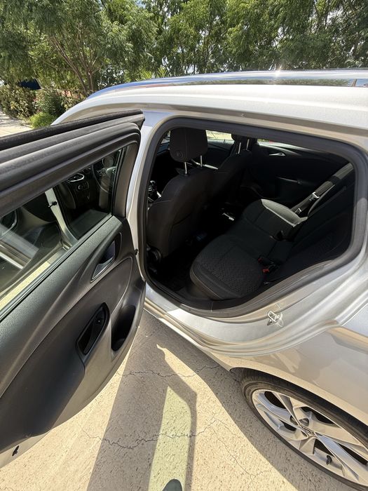 Opel Astra Sports Tourer 1.6 CDTI (2018) – Venda ou Troca