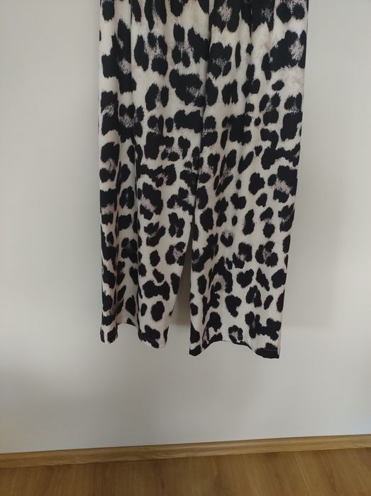 Sprzedam dwuczęściowy komplet