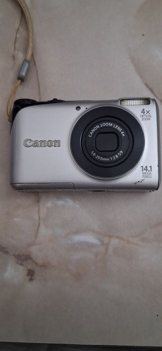 Фотоапарат Canon