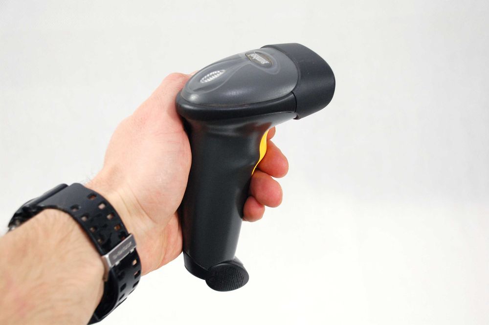 Symbol LS2208 лазерний штрихкод сканер 1D USB провідний
