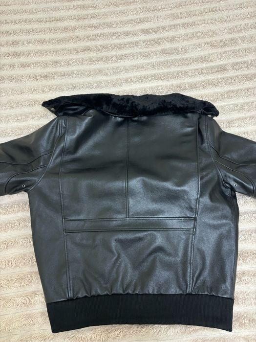 куртка з натуральної шкіри