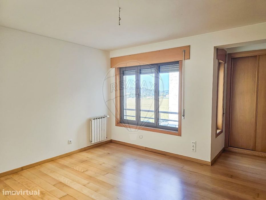 Apartamento T3 para arrendamento