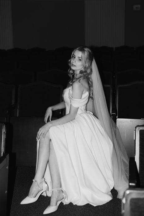 Весільна фата (167 см, мʼяка, не євросітка)