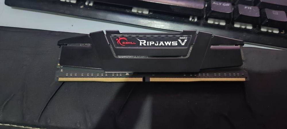 Rams ddr4 3200 2x8g