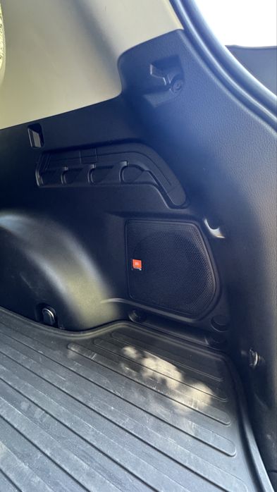 Toyota  RAV4 Limited 2017