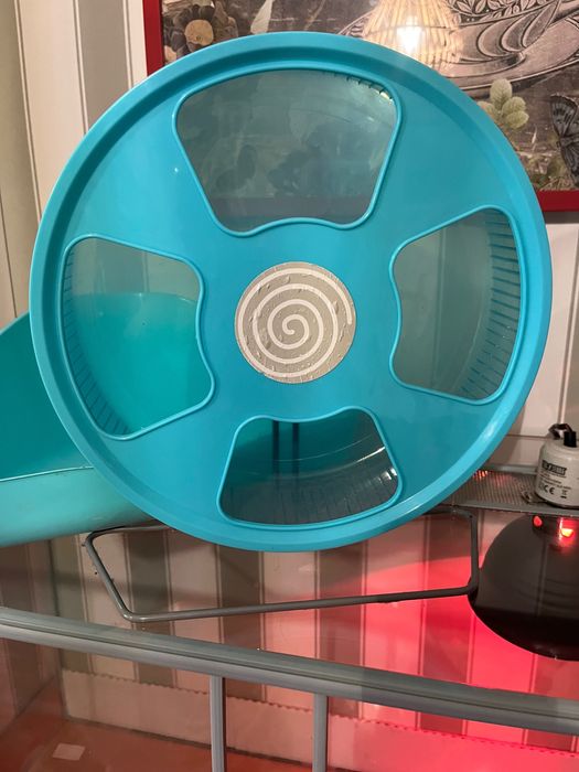 Terrarium z wentylacją, przelotką na przewody kablowe 80x40x50