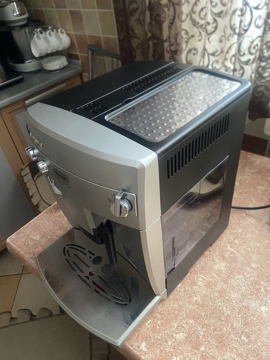 Delonghi кавомашина