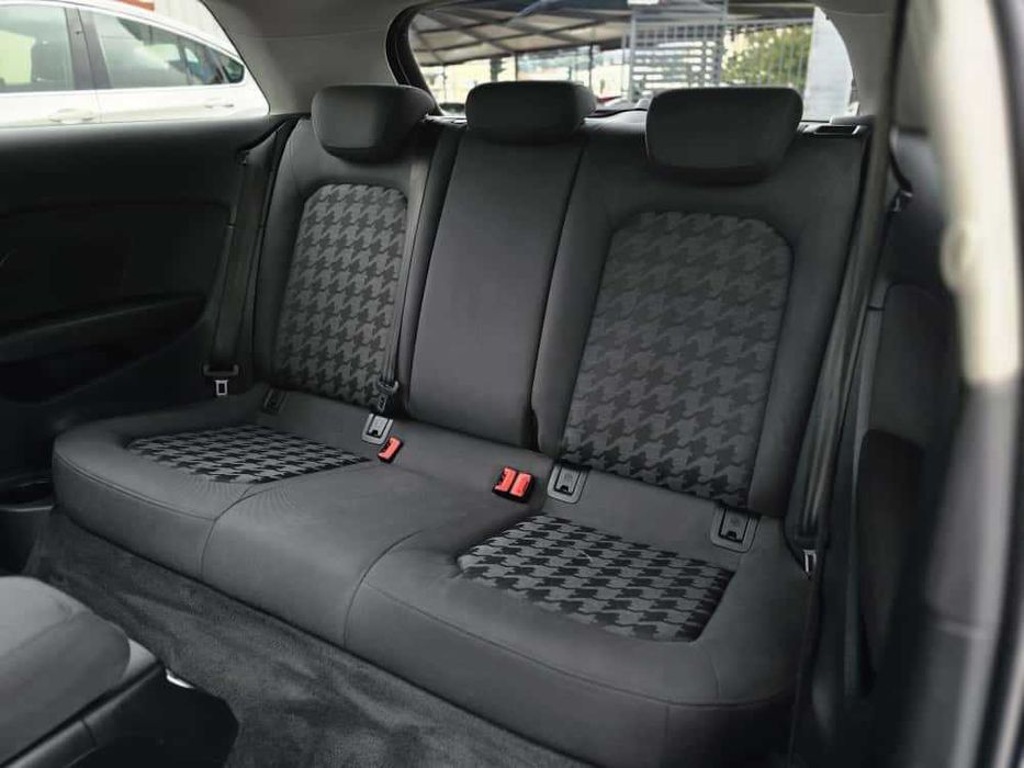 AUDI A3 S LINE 8V 1.6TDI 110CV "LOOK RS3"