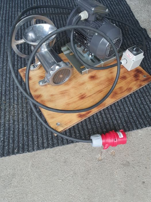 Sprzedam maszynkę do mielenia