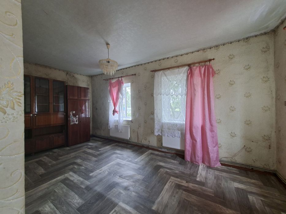 Продаж добротний будинок Бережинка.