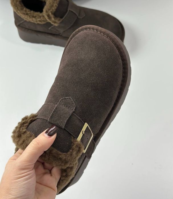 Уги шоколадного кольору 39 розмір