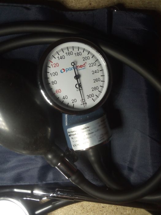 Тонометр механический