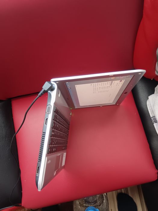 Ноутбук     SONY