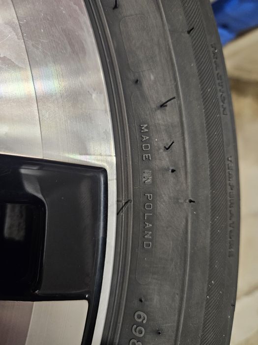 Продам шини Bridgestone Turanza T001  205/55 R 16
