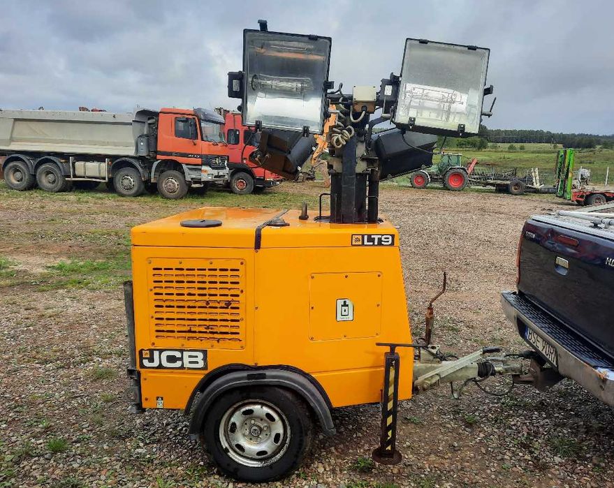 agregat prądotwórczy JCB LT9 7,7kv z wieżą oswietleniową
