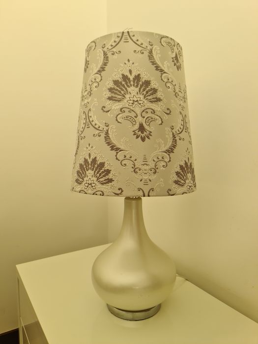 Set of 2 Bedside Lamps — Both for €70