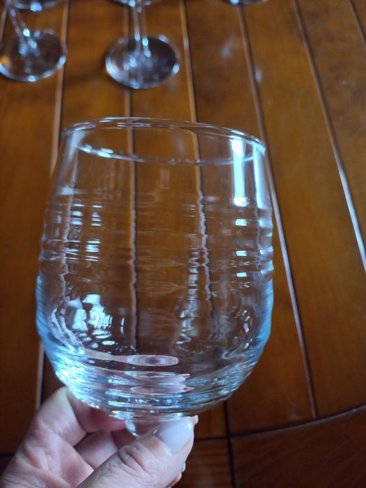 6 Copos de pé p/ vinho-Vidro soprado artesanalmente-Crisal