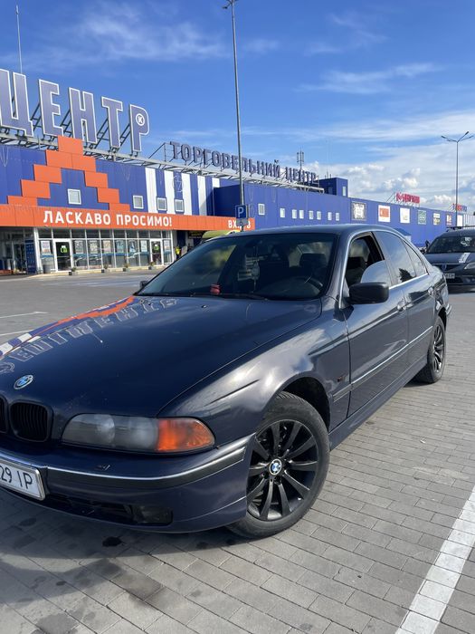 BMW 520i e39.