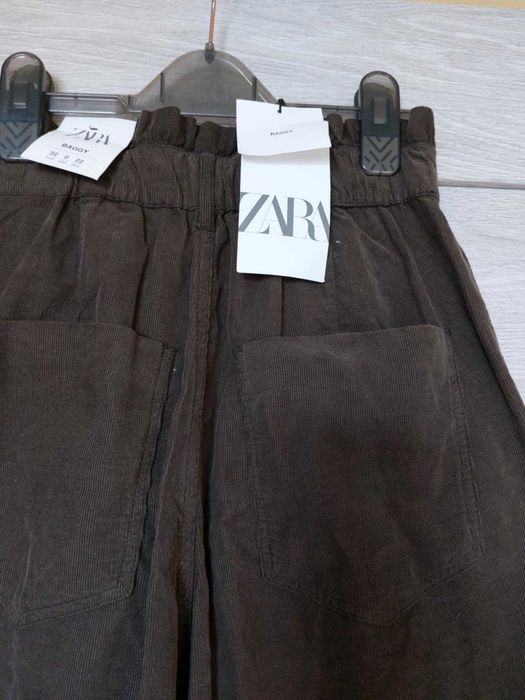 Nowe spodnie baggy Zara