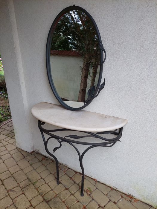 Metaloplastyka  lustro stolik  marmur  żelazo kute