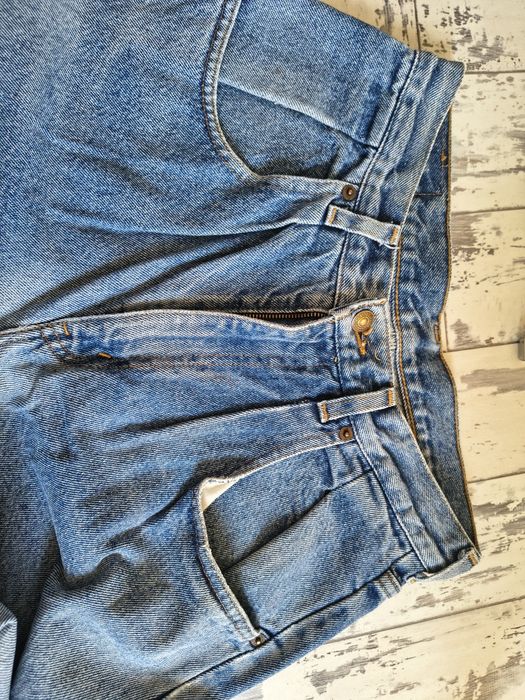 Levis вінтажні джинси 692 02 14, розмір 30 34 Італія висока посадка