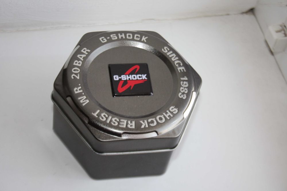 Часы мужские Casio G-Shock DW-6900PL. Оригинал.