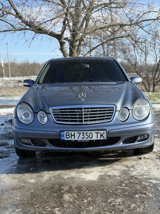 Продаж мерседес w211 2.2
