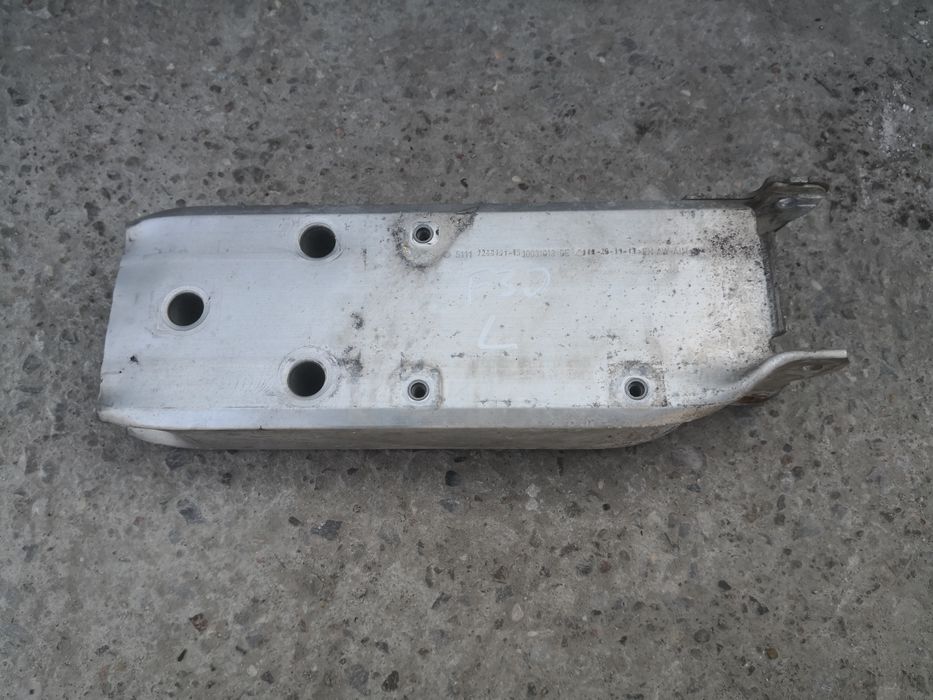 Strefa zgniotu BMW F30 F31 lewa