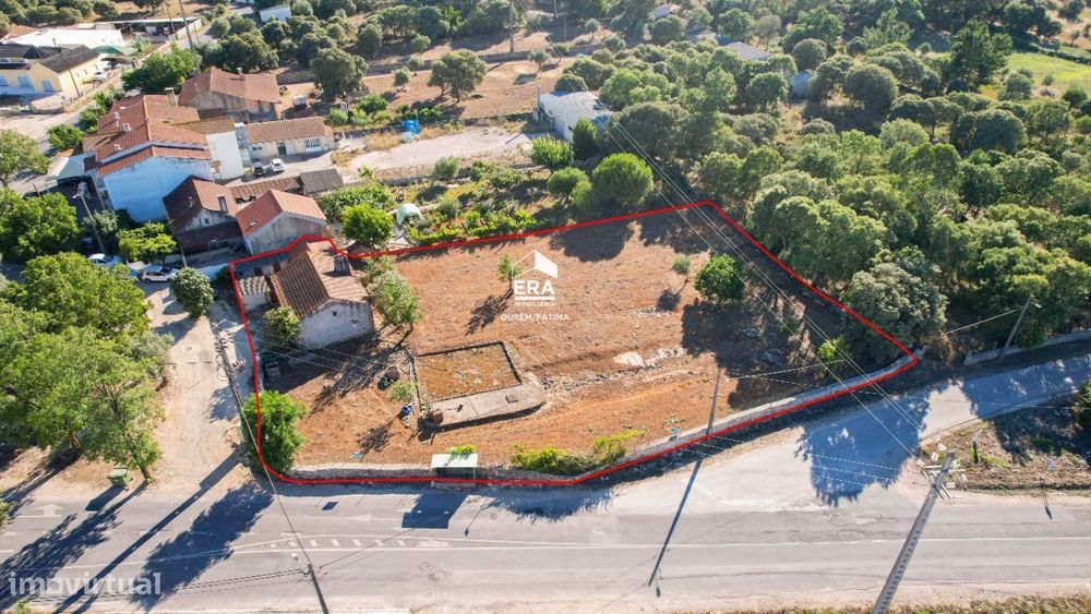 Moradia T3 com Terreno em Boleiros, Fátima!