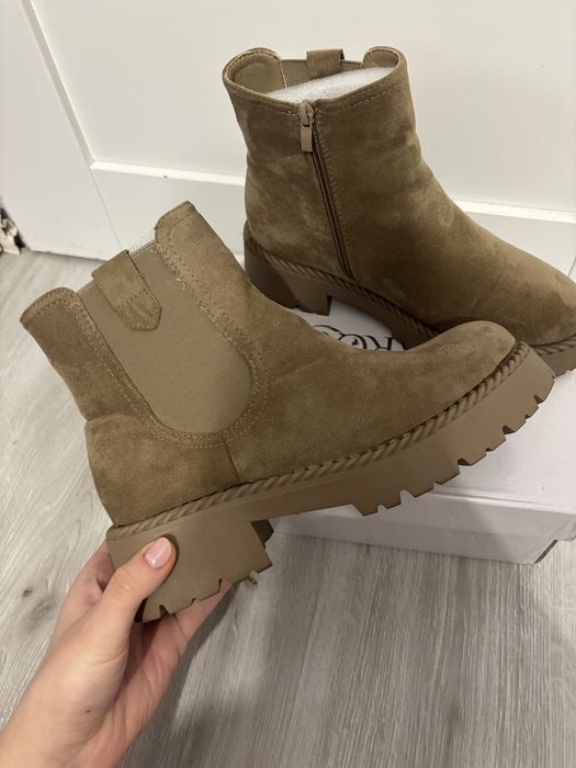 Botki sztyblety damskie renee rozmiar 39 beżowe