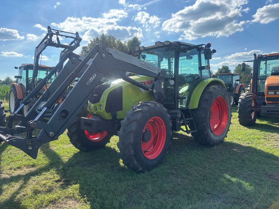 Claas Axos 340 nie Valtra
