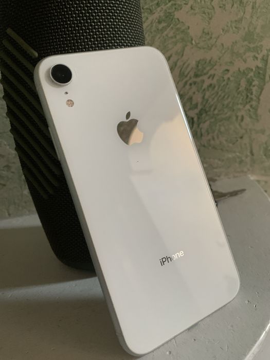 IPhono XR  на 64 гігабайти
