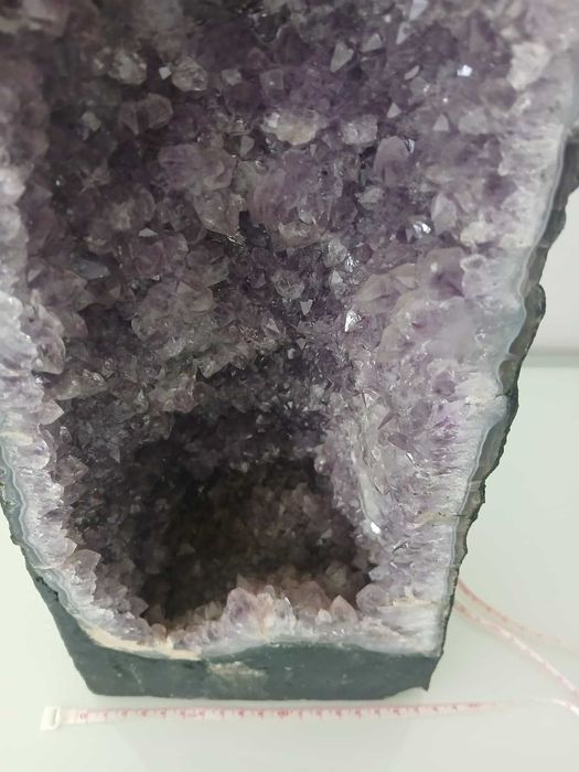 Capela de Ametista Natural – Peça Decorativa Imponente