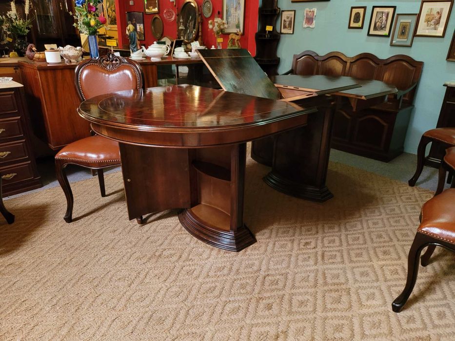 Excellent living room table with bar on the legs - Extendable - Only the table, the chairs are sold separately64584264426753121