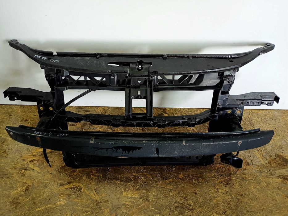 VW Volkswagen Polo 4 IV FL lift pas przód przedni wzmocnienie