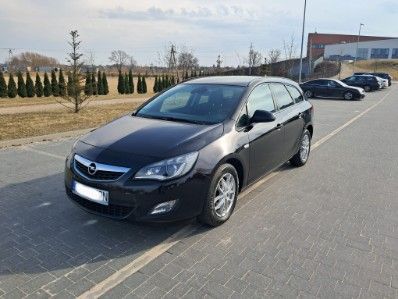 Opel Astra Astra J 1.6 turbo- LPG Automat