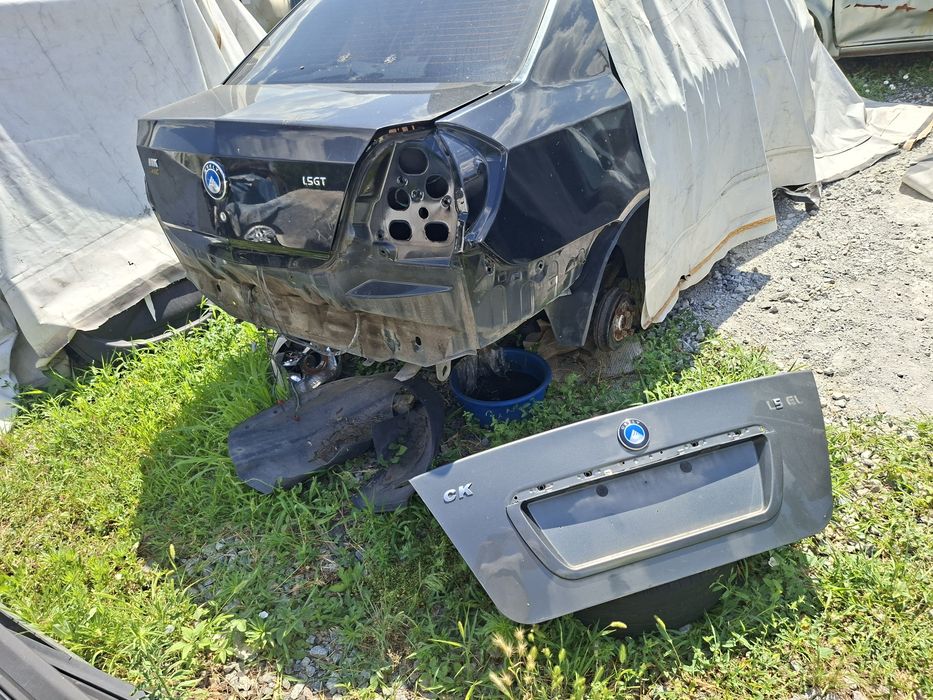 Крышка багажника ляда зад джили ск мк geely ck mk  разборка
