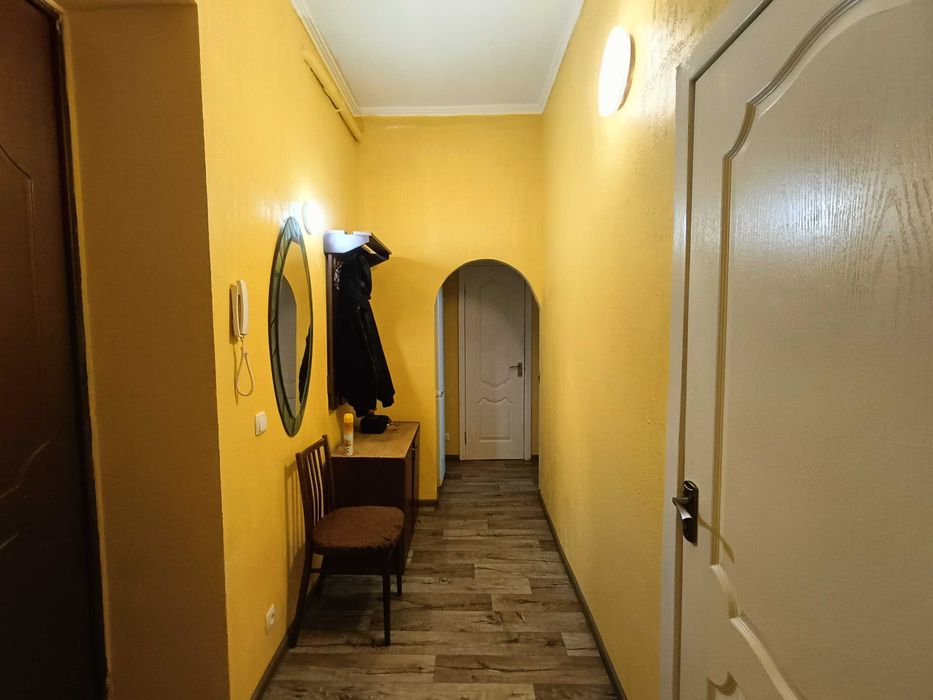 2 ком сталинка в центре, горсад, Дерибасовская, можно под программы