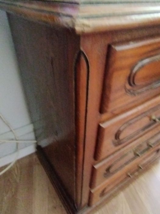 Mesinha de cabeceira