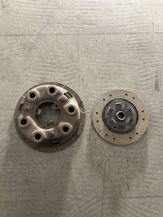 Fiat 125p klasyk docisk sprzegla tarcza sprzeglo nowe oryginalne fso