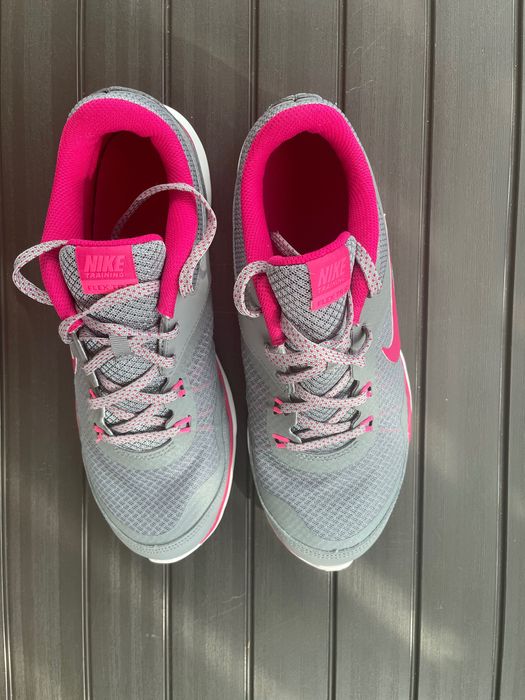 Buty sportowe NIKE flex tr 5 rozm. 38 (7) jak nowe